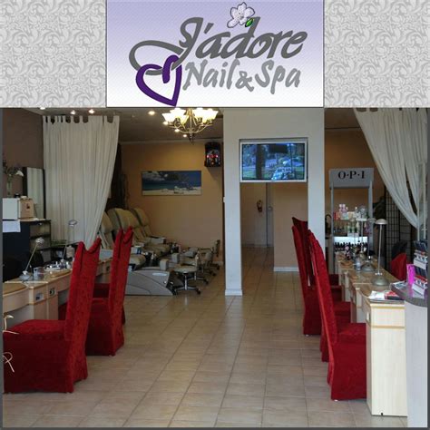 j'adore nails and spa.